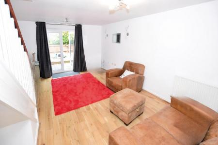 2 bedroom Terraced House to let in Bryn Dewi Sant, Miskin, CF72