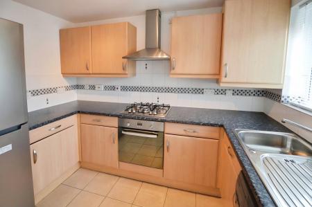 2 bedroom Terraced House to let in Bryn Dewi Sant, Miskin, CF72