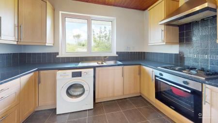 1 bedroom Flat for sale in Heath Mead, Heath, Cardiff, CF14
