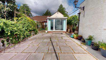2 bedroom Semi-detached bungalow for sale in Heol Llanishen Fach, Rhiwbina, Cardiff, CF14