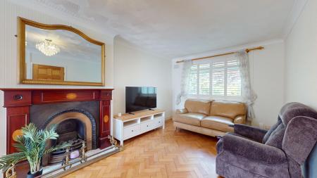 2 bedroom Semi-detached bungalow for sale in Heol Llanishen Fach, Rhiwbina, Cardiff, CF14