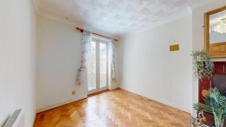 2 bedroom Semi-detached bungalow for sale in Heol Llanishen Fach, Rhiwbina, Cardiff, CF14