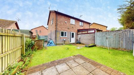 2 bedroom Semi-detached house to let in Silverton Drive, Cross Inn, Pontyclun, CF72
