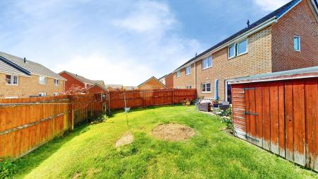 3 bedroom Semi-detached house to let in Stryd Silurian, Llanharry, CF72