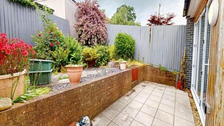 4 bedroom Semi-detached house for sale in Woodfield Avenue, Radyr, Cardiff, CF15