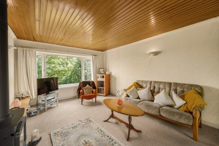 4 bedroom Detached house for sale in Cowbridge Road, Cardiff, CF5