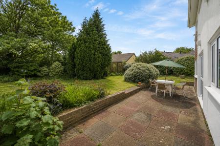 4 bedroom Detached house for sale in Cowbridge Road, Cardiff, CF5