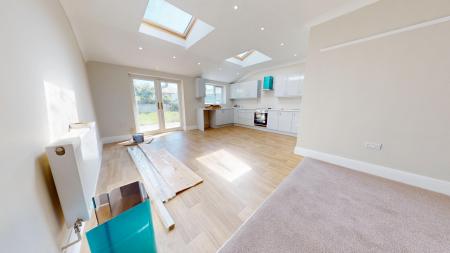 3 bedroom Semi-detached house to let in Pum Erw Road, Cardiff, Heath, CF14