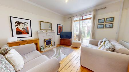 2 bedroom Bungalow to let in Heol Cattwg, Whitchurch, Cardiff, CF14