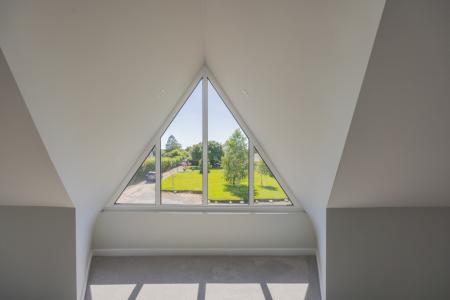 4 bedroom Detached house to let in Gernant, Rhiwbina, Cardiff, CF14