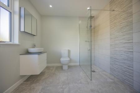 4 bedroom Detached house to let in Gernant, Rhiwbina, Cardiff, CF14