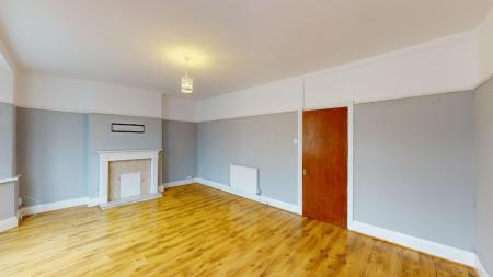 3 bedroom Flat to let in Woodlands Road, Barry, CF62