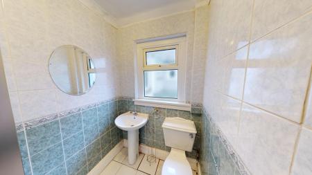 3 bedroom Flat to let in Woodlands Road, Barry, CF62