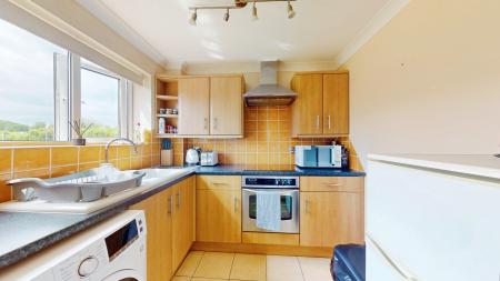 2 bedroom Flat to let in Curlew Close, Whitchurch, Cardiff, CF14