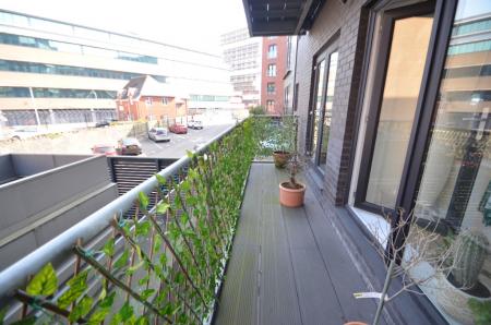 2 bedroom Flat to let in Trade Street, Cardiff, CF10