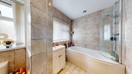 2 bedroom Flat for sale in Farmleigh, Cardiff, CF3