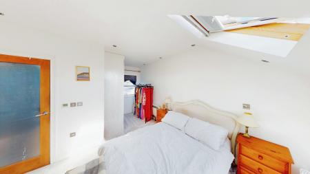 1 bedroom Flat to let in Lionel Road, Canton, Cardiff, CF5
