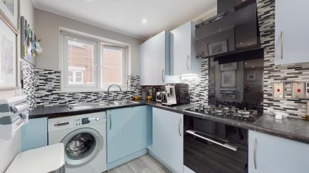 2 bedroom Flat for sale in Tatham Road, Llanishen, Cardiff, CF14