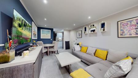 2 bedroom Flat for sale in Tatham Road, Llanishen, Cardiff, CF14