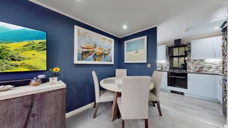 2 bedroom Flat for sale in Tatham Road, Llanishen, Cardiff, CF14