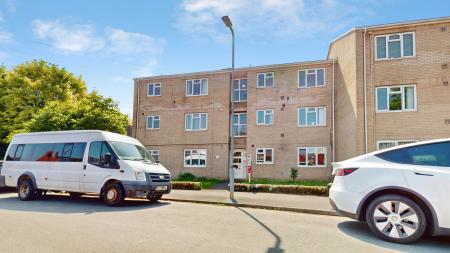 Hazelhurst Road, Cardiff, Llandaff North, CF14