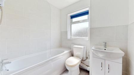 1 bedroom Flat to let in Hazelhurst Road, Cardiff, Llandaff North, CF14
