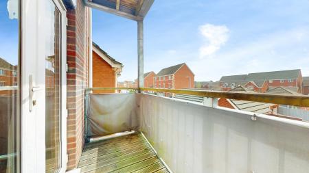 2 bedroom Flat for sale in Watkins Square, Llanishen, Cardiff, CF14
