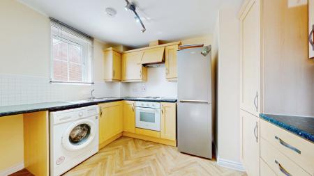 2 bedroom Flat for sale in Watkins Square, Llanishen, Cardiff, CF14