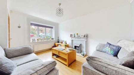 2 bedroom Semi-detached house to let in Cwrt Llechau, Llanharry, CF72