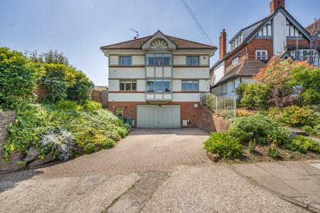 5 bedroom Detached house for sale in Mill Road, Llanishen, Cardiff, CF14