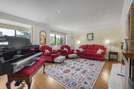 5 bedroom Detached house for sale in Mill Road, Lisvane, Cardiff, CF14