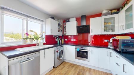2 bedroom Flat for sale in Ashbourn Way, Llanishen, Cardiff, CF14