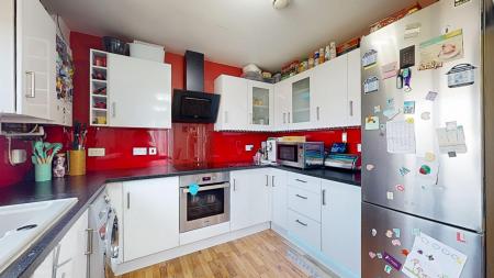 2 bedroom Flat for sale in Ashbourn Way, Llanishen, Cardiff, CF14
