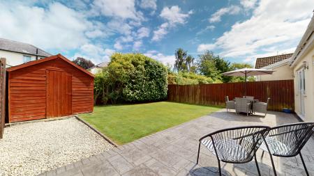 4 bedroom Semi-detached house for sale in Lon Ganol, Rhiwbina, Cardiff, CF14
