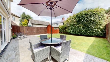 4 bedroom Semi-detached house for sale in Lon Ganol, Rhiwbina, Cardiff, CF14