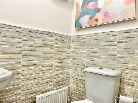 4 bedroom Detached house for sale in Alexon Way, Pontypridd, CF37