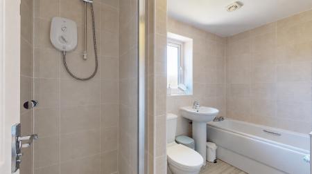4 bedroom Detached house for sale in Alexon Way, Pontypridd, CF37