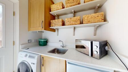 4 bedroom Detached house for sale in Alexon Way, Pontypridd, CF37