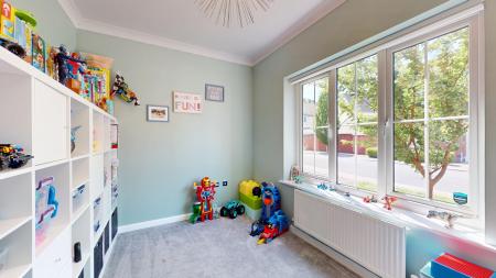4 bedroom Detached house for sale in Alexon Way, Pontypridd, CF37
