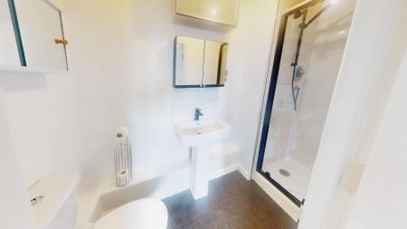 2 bedroom Flat to let in Cwrt Boston, Cardiff, CF24