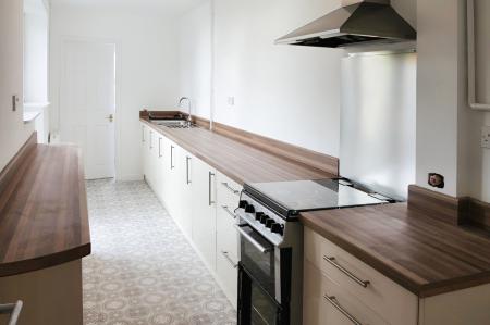 3 bedroom Semi-detached house to let in Lon Y Deri, Rhiwbina, Cardiff, CF14