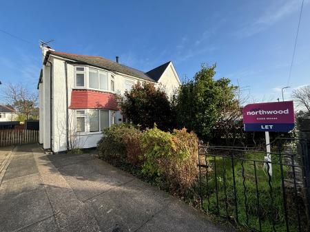 Lon Y Deri, Rhiwbina, Cardiff, CF14