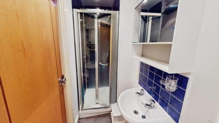 1 bedroom Flat to let in Heol Llinos, Thornhill, Cardiff, CF14