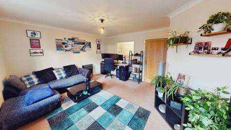1 bedroom Flat to let in Heol Llinos, Thornhill, Cardiff, CF14