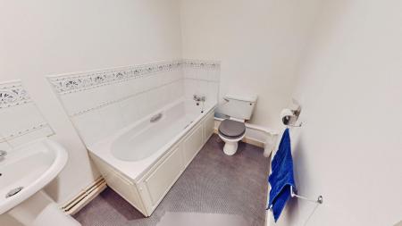 1 bedroom Flat to let in Heol Llinos, Thornhill, Cardiff, CF14