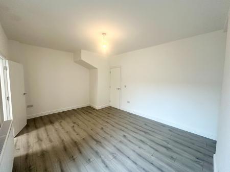 3 bedroom Terraced House to let in Castan Road, Pontyclun, CF72