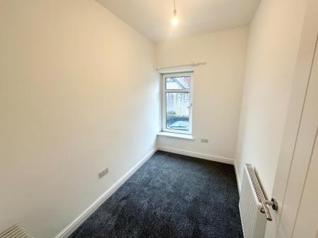 3 bedroom Terraced House to let in Castan Road, Pontyclun, CF72