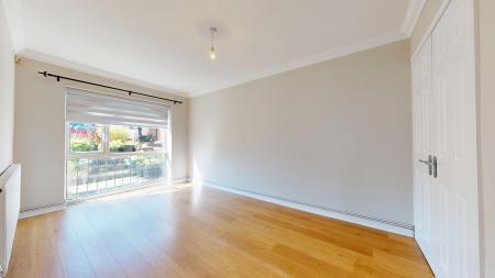 2 bedroom Flat to let in Northcliffe Drive, Penarth, CF64