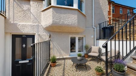 1 bedroom Flat for sale in Tunnel Terrace, Newport, NP20