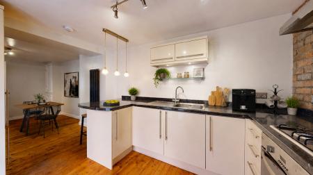 1 bedroom Flat for sale in Tunnel Terrace, Newport, NP20
